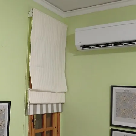 Annie's Sweet Paralio Astros